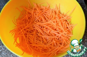 Морковь с кабачками по-корейски